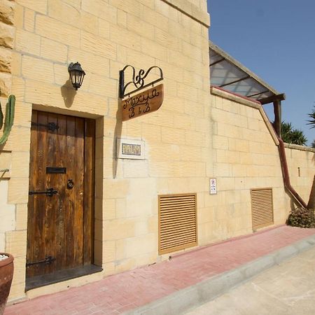 Maxija B&B - Palm Għarb Esterno foto