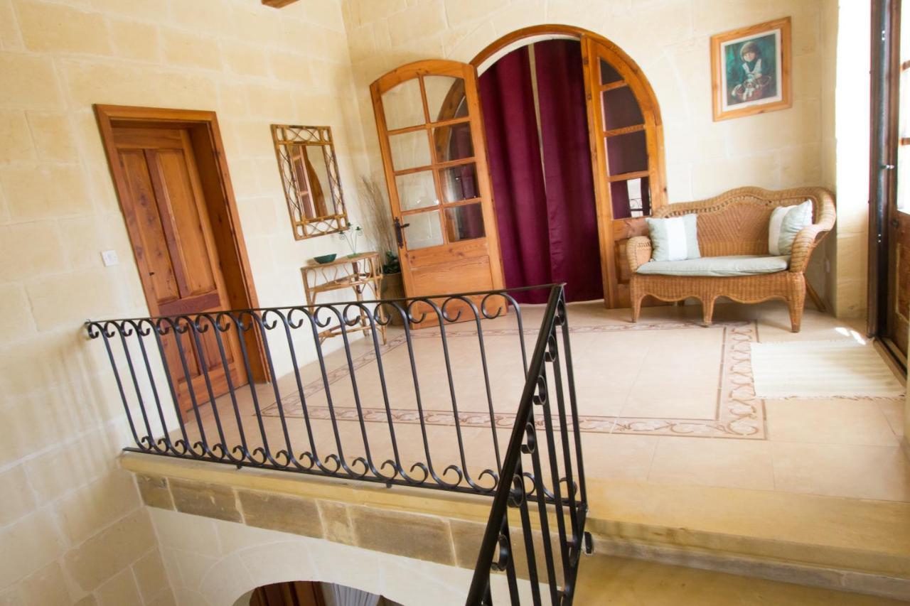 Maxija B&B - Palm Għarb Esterno foto